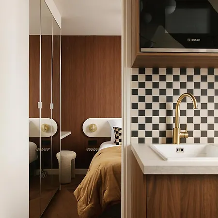 Lavie Maison - 33 Louvre باريس