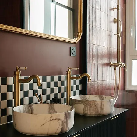 Lavie Maison - 33 Louvre *