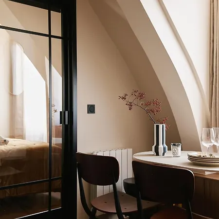 Lavie Maison - 33 Louvre Appartement