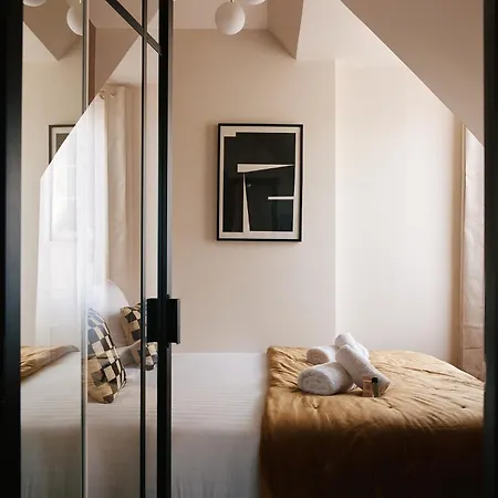 Lavie Maison - 33 Louvre * Paris