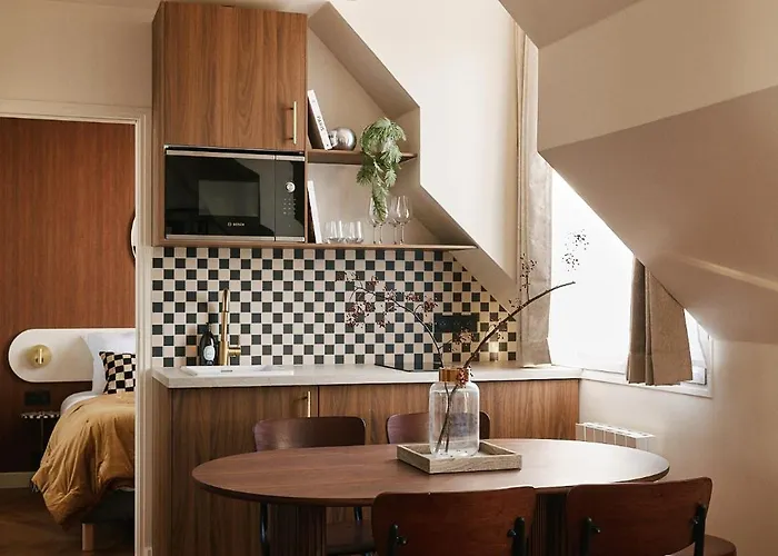 Lavie Maison - 33 Louvre *