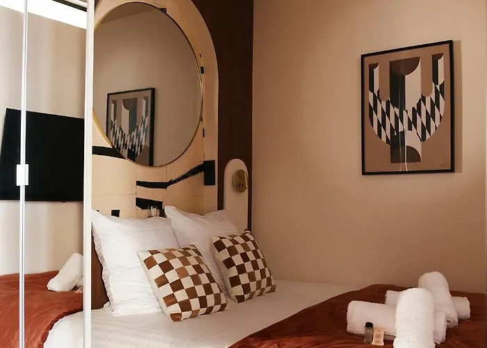 Lavie Maison - 33 Louvre *