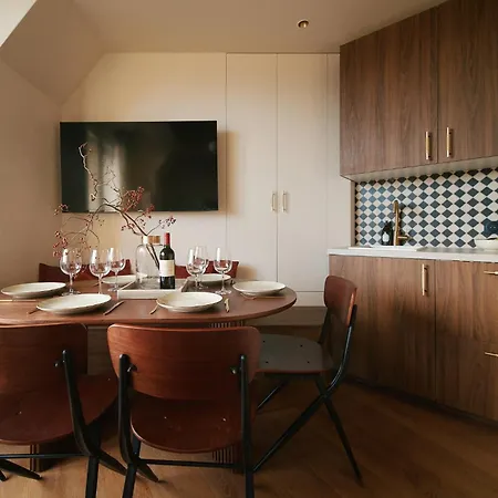 Lavie Maison - 33 Louvre باريس